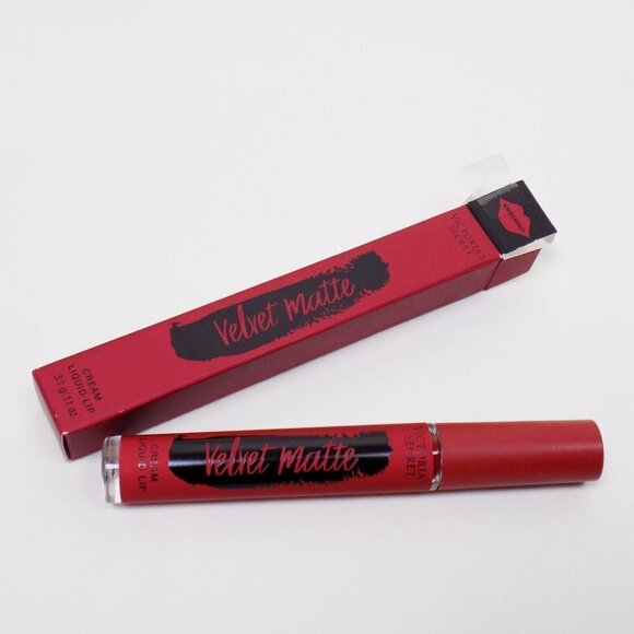 new in box! Victoria's Secret knockout velvet matte lip gloss - Picture 1 of 4